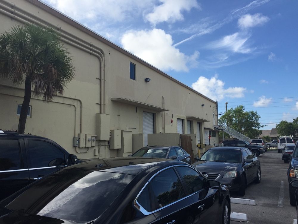Bank-Owned Cold Storage Warehouse (USDA-Approved) & Expansion Lot : 290 SW 14th Ave, Pompano Beach, FL 33069